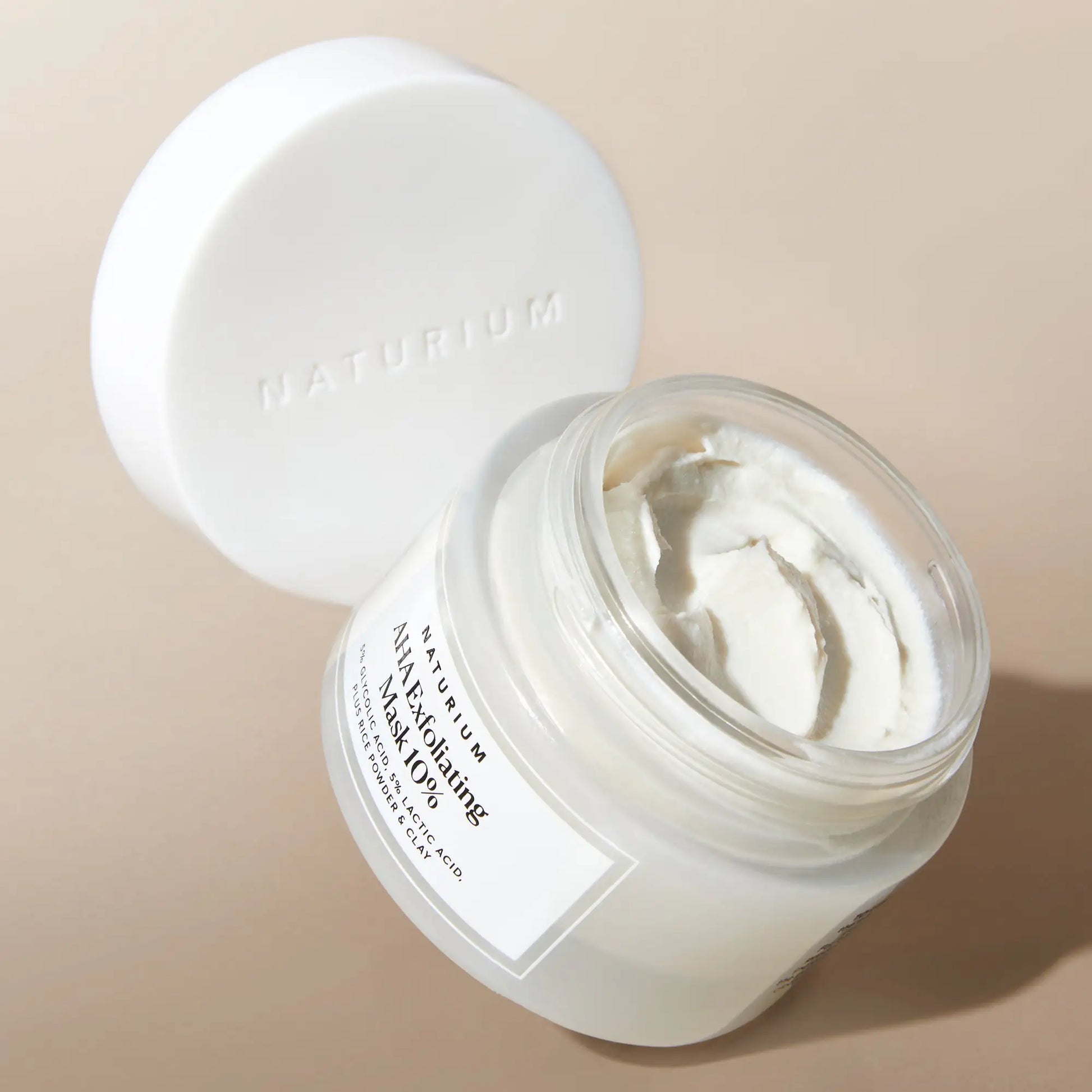 aha-exfoliating-mask-10-d3 AHAmask_0957-crop.webp