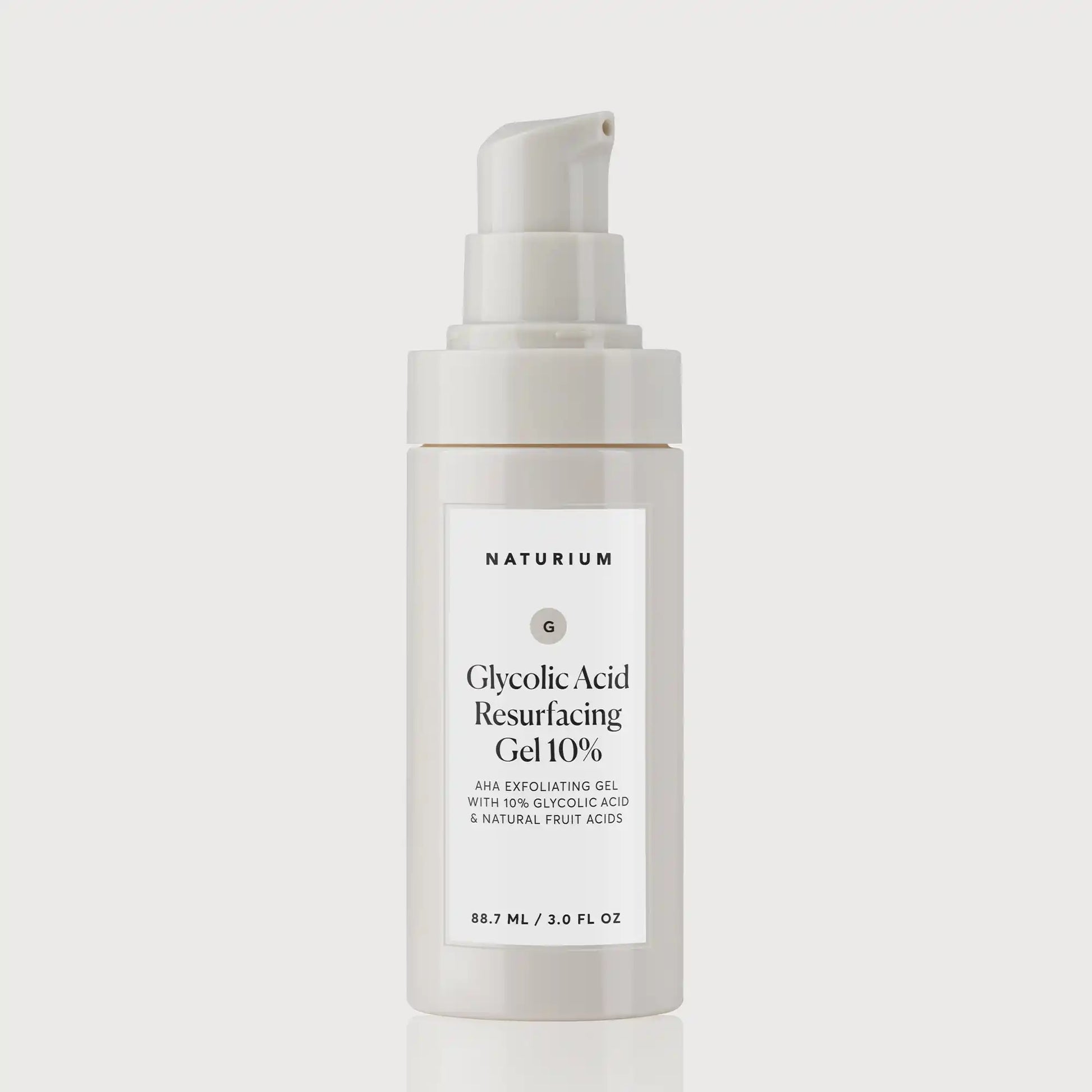 glycolic-acid-resurfacing-gel-10-l2 NATRM_Ecomm_Glycolic-Acid-10_-Gel_Cap-off.webp