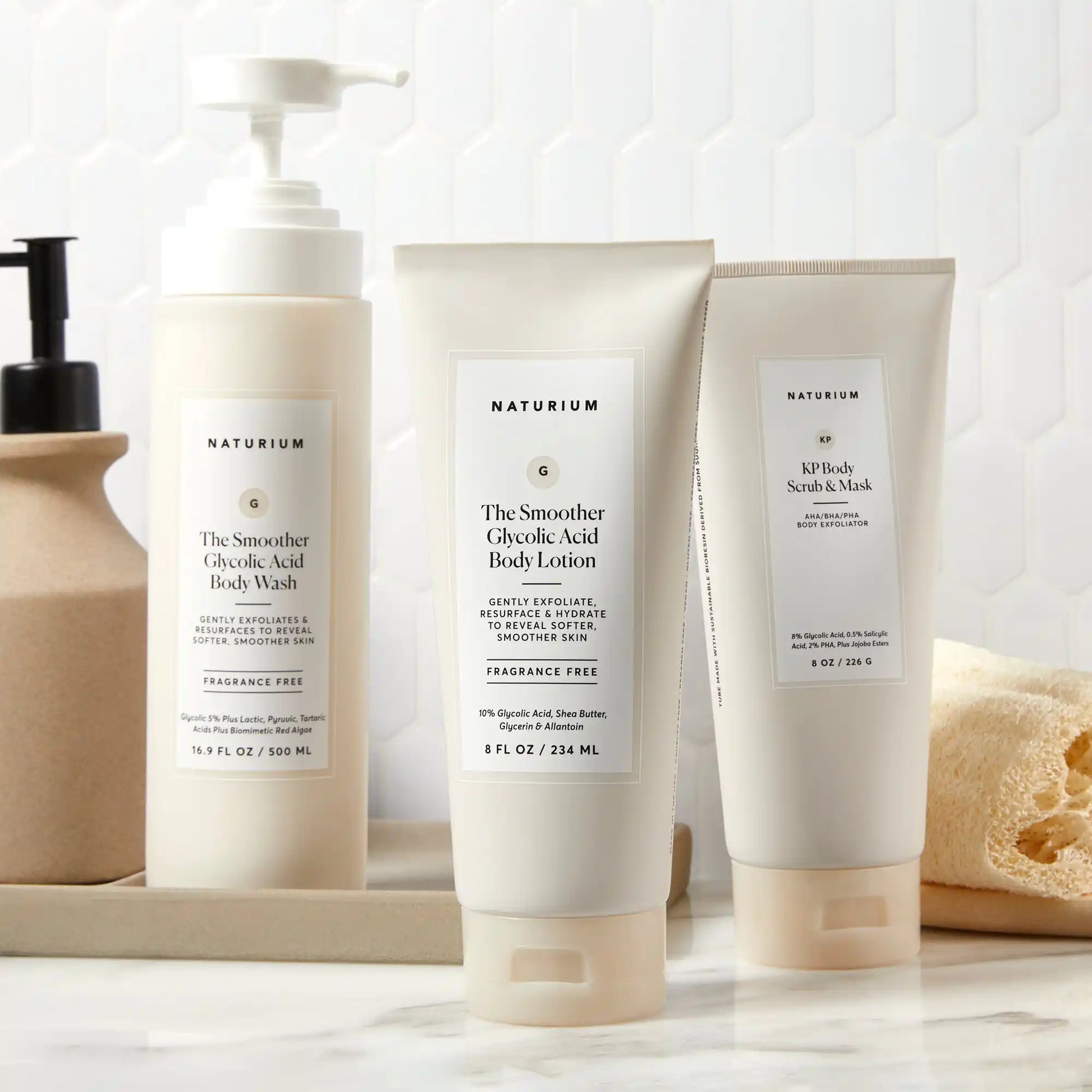 the-glycolic-acid-body-bundle-i7 glycoliclotion_9425-crop.webp